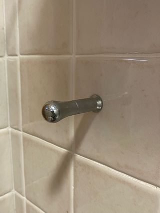 Lote accesorios baño estante perchas  y espejo