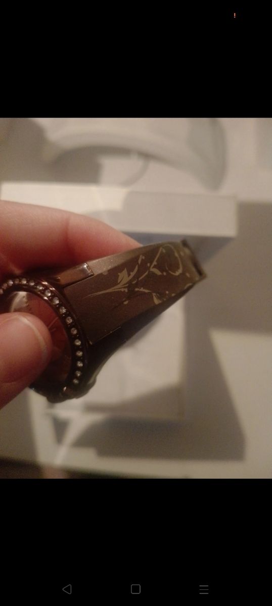 Reloj calypso marrón con perlas 