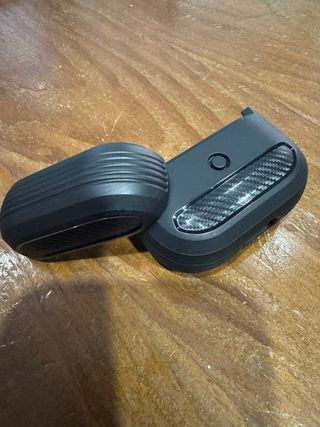 Estuche antigolpe earpods v3