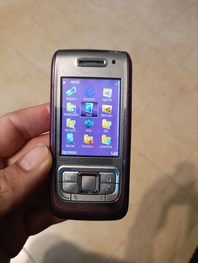 Nokia E65