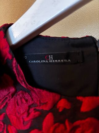 Vestido CH rojo y negro