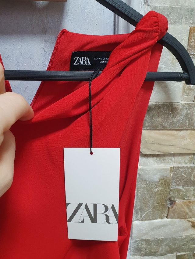 Vestido Zara