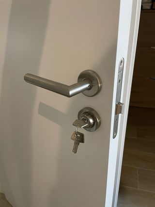 Cerrajero Urgente 24 horas /Tel.616548930 Madrid