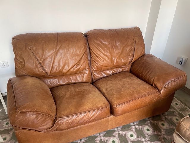 Sofa cuero dos plazas