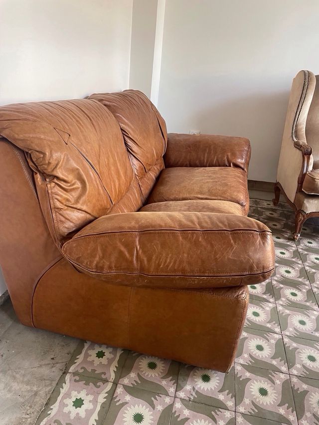 Sofa cuero dos plazas