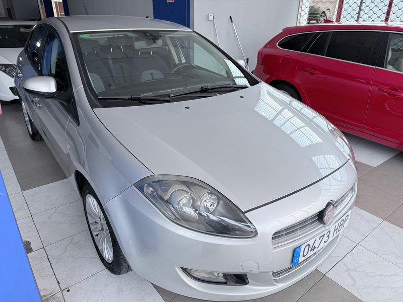 Fiat Bravo 2011, foto 2