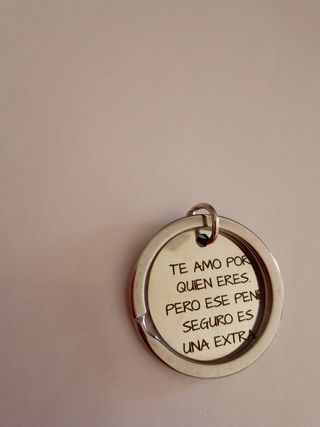 Llavero divertido para regalar a un hombre