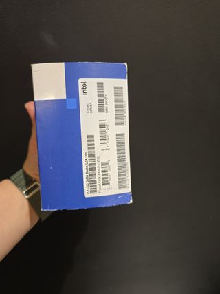 Intel i7 13700