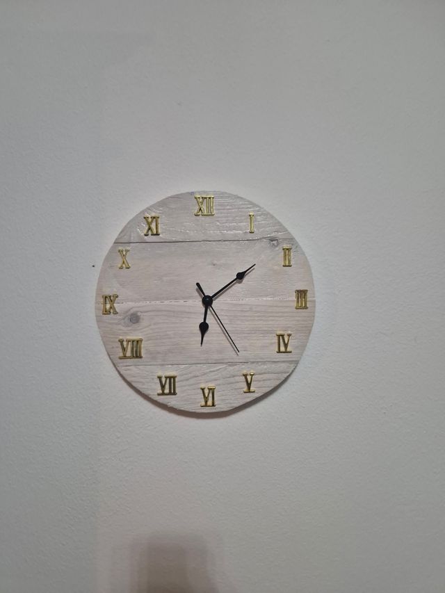 Orologio parete di legno 