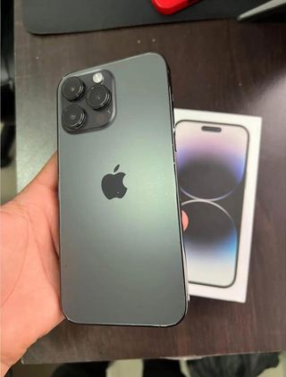 . iPhone 14 pro Max