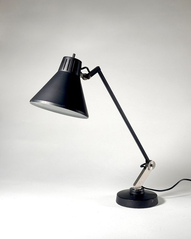 Lampada da tavolo anni 60 tecnolampada nera