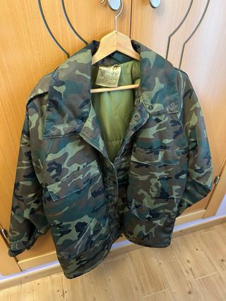 Parka estampado militar