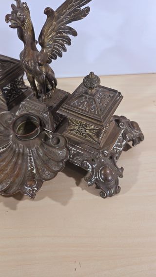 TINTERO DE HIERRO ART DECO