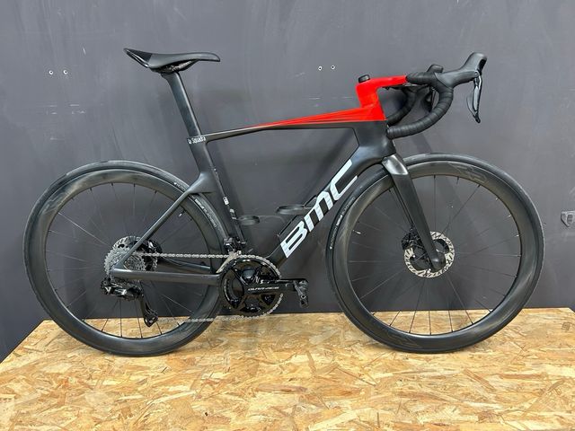 BMC Teammachine R01
