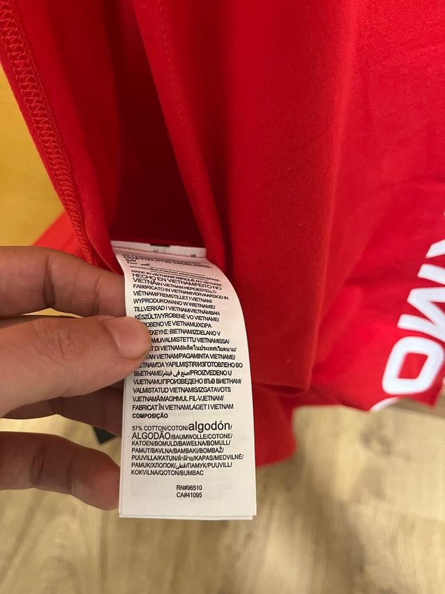 Camiseta roja Under Armour Talla L