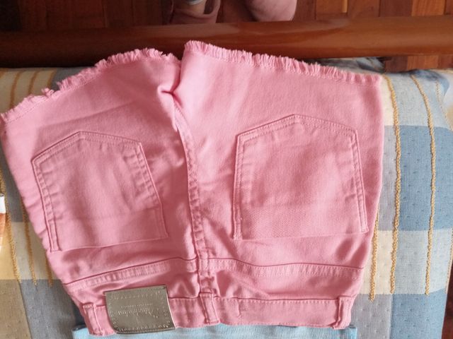 Conjunto de pantalón corto y camiseta