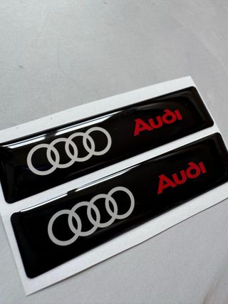 2 PEGATINAS EMBLEMA GEL 3D LOGO AUDI A3 A4 S3 RS3