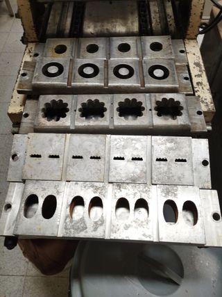 Escudilladora de masas, galletas