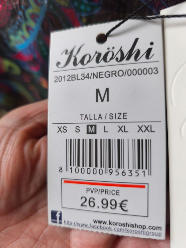 Blusa estampada Koröshi NUEVA