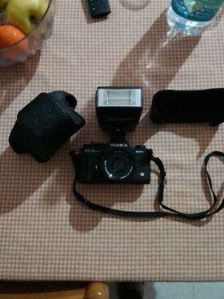 Yashica fx3 super 2000