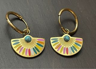 Pendientes bohemios dorados abanico