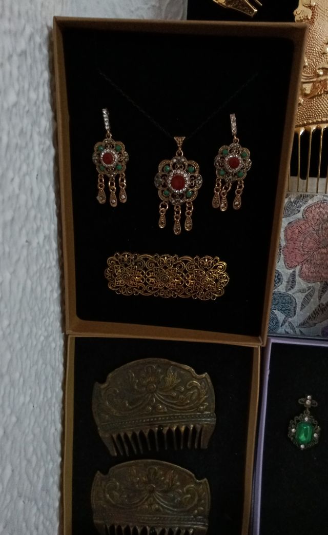 Aderezos huertana oro viejo