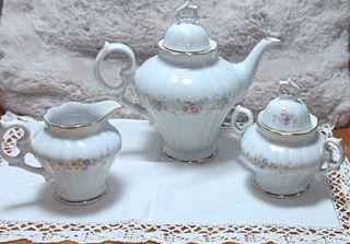 Juego de café o té fina porcelana con sello
