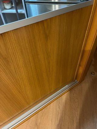 Puertas correderas de madera con cristal 