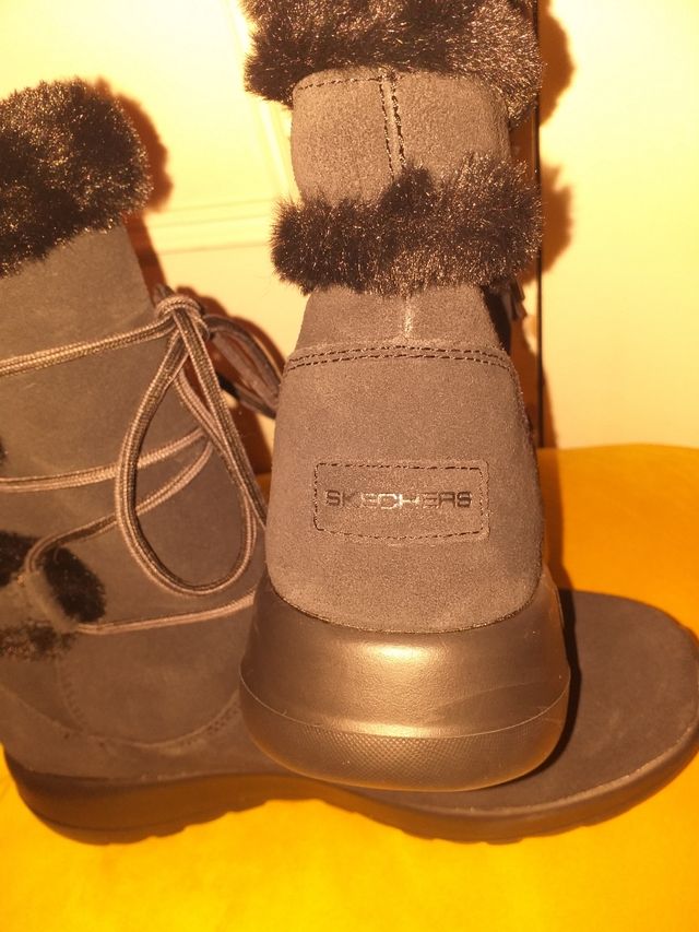 Botas skechers N" 40
