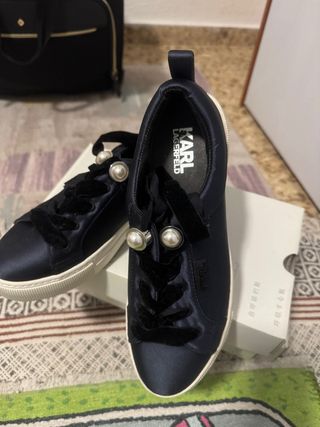 Karl Lagerfeld Sneakers