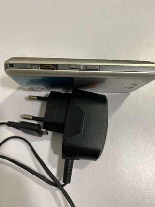 Telefono movil LG KP501