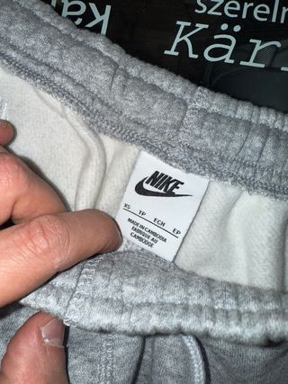 Pantalon chandal NIKE