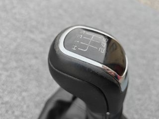 Pomo con fuelle de skoda superbe 2010