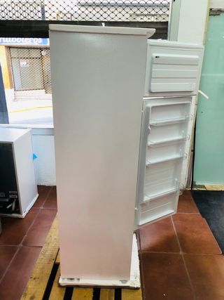 Frigorífico ARTICA AEDP160W Nuevo con Golpe 160cm