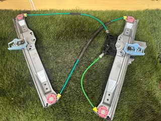 MOTOR-ENGANCHE-CIERRE-PULSADOR OPEL CORSA E 2015