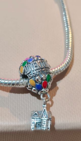 Charm casa de flores UP