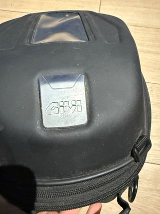 Bolsa sobre deposito givi yamaha tenere 700