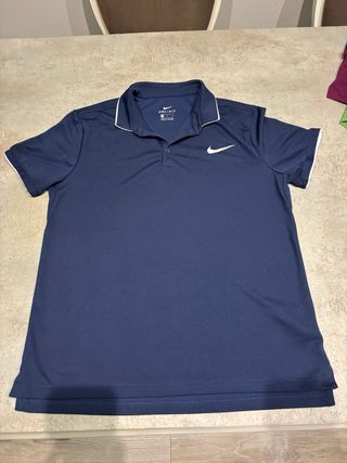 Sudadera con capucha y polo tennis nike