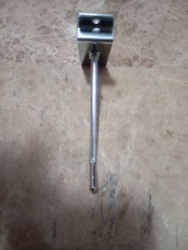 Vendo 12 ganchos largos y 12 cortos