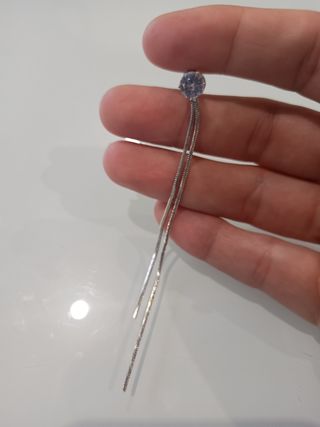 Tre orecchini pendenti