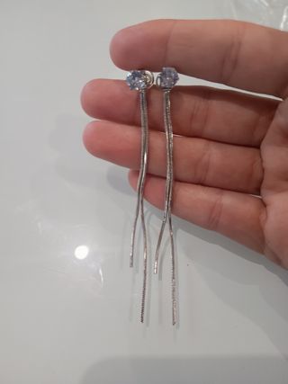 Tre orecchini pendenti