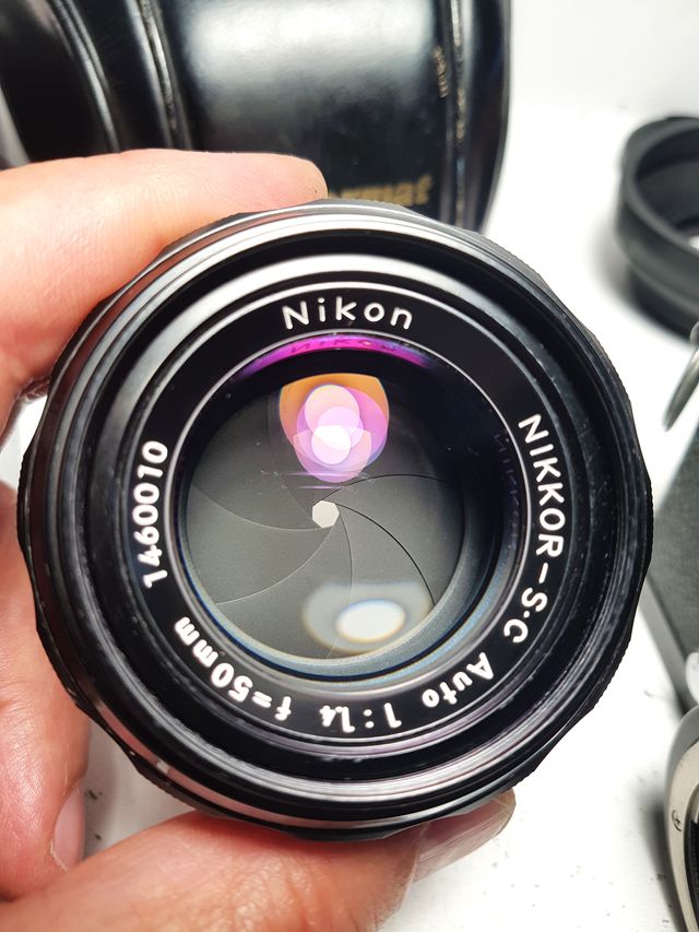 NIKKORMAT FTN con NIKKOR S.C. Auto f=50mm/1:1,4