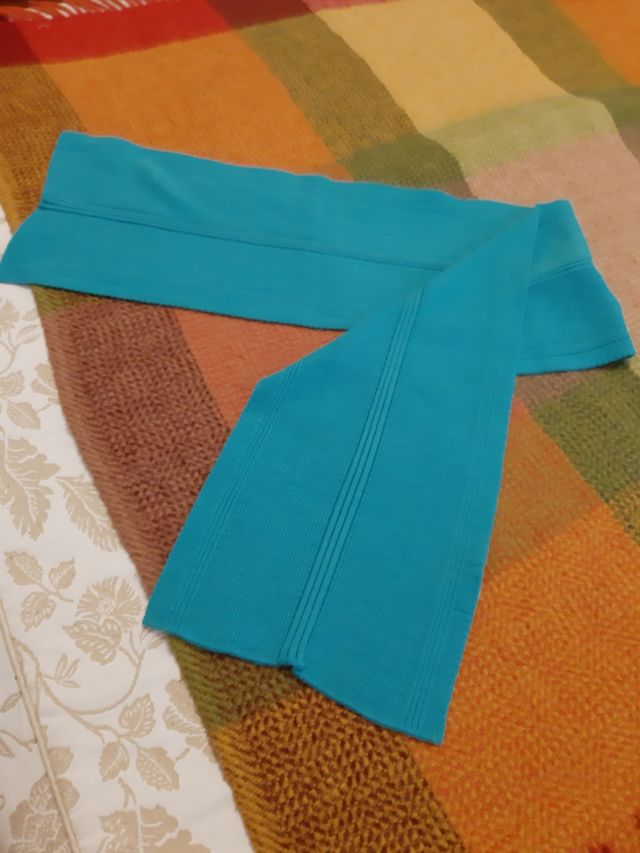 Cachecol da marca Tomate