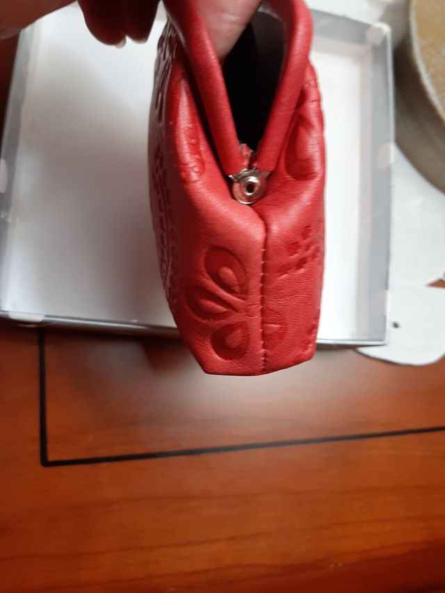 Porta moedas em pele