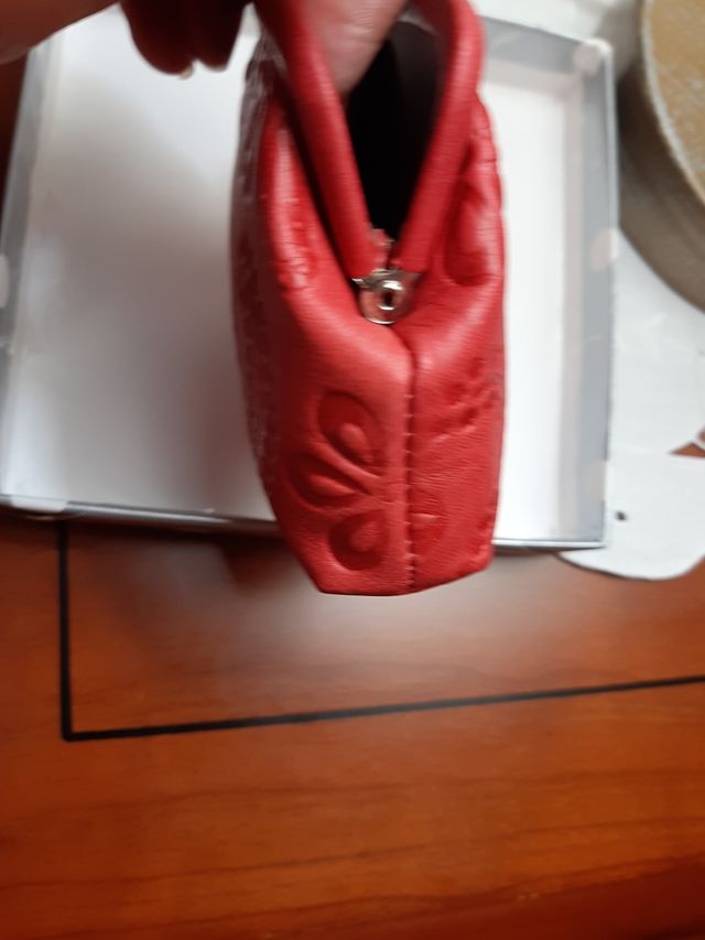 Porta moedas em pele