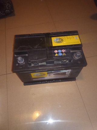 Batería 12v 70Ah 640A HELLA