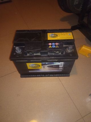 Batería 12v 70Ah 640A HELLA