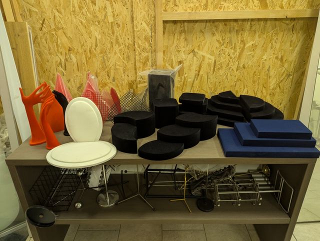 Espositori vetrinette vellutate porta collane