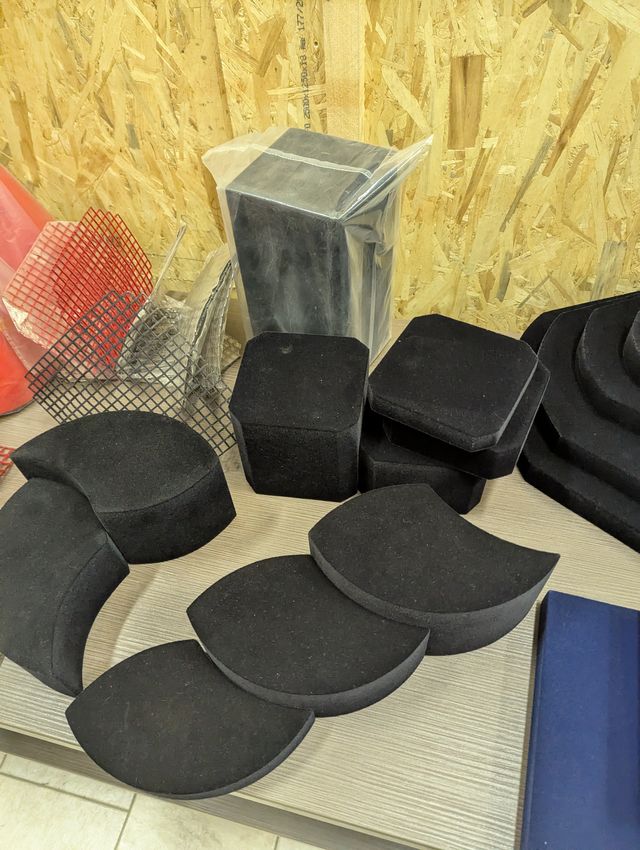 Espositori vetrinette vellutate porta collane