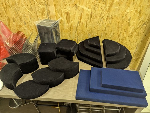 Espositori vetrinette vellutate porta collane